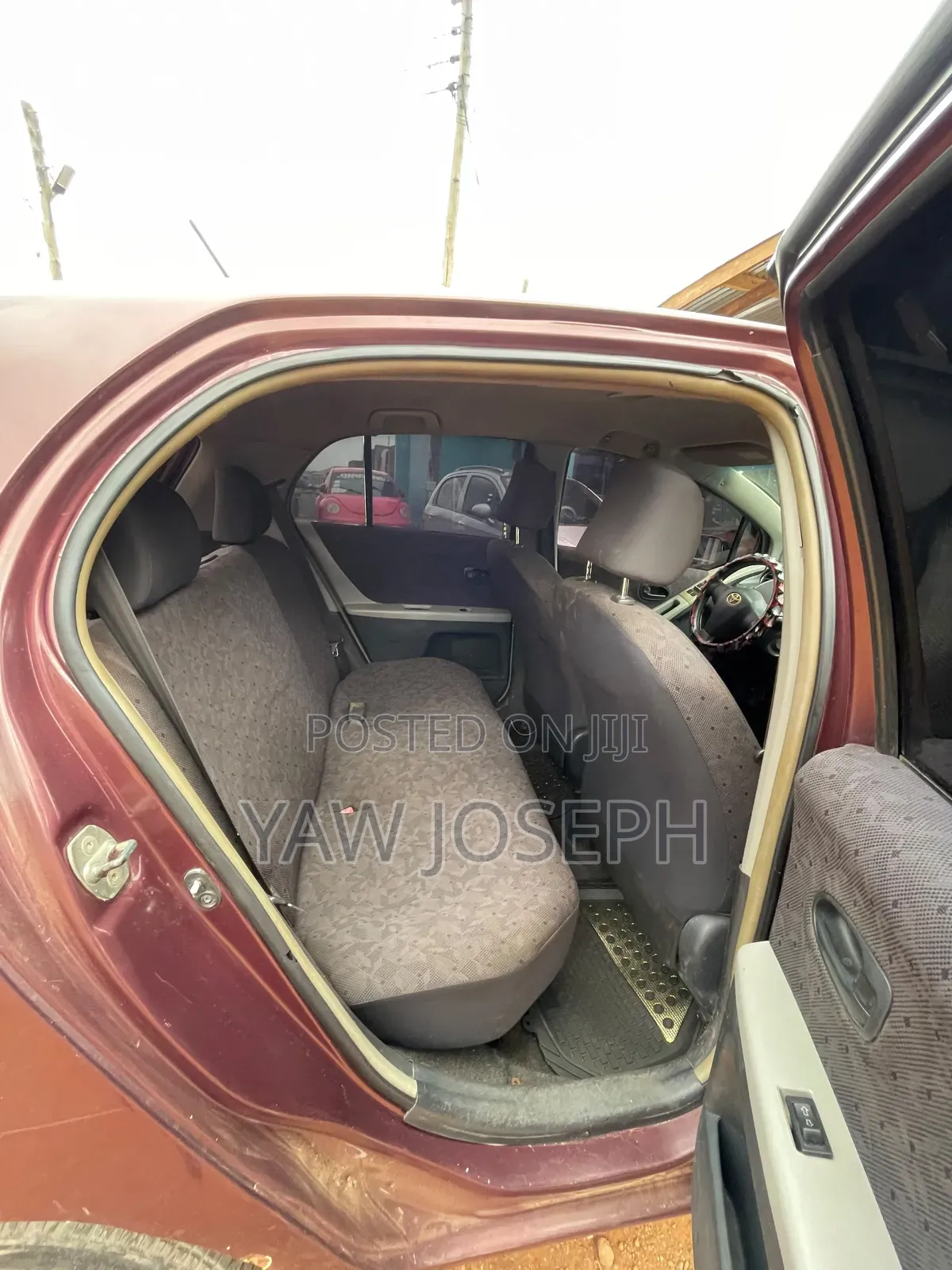 Toyota Vitz 2010 Brown