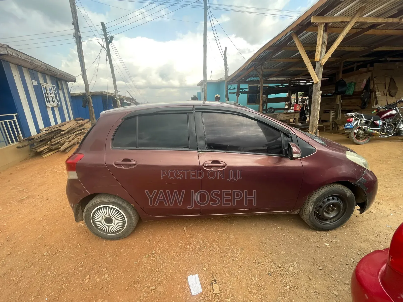 Toyota Vitz 2010 Brown