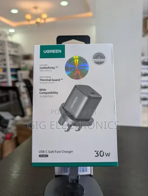UGREEN 30W Type-C GaN Fast Charger UK