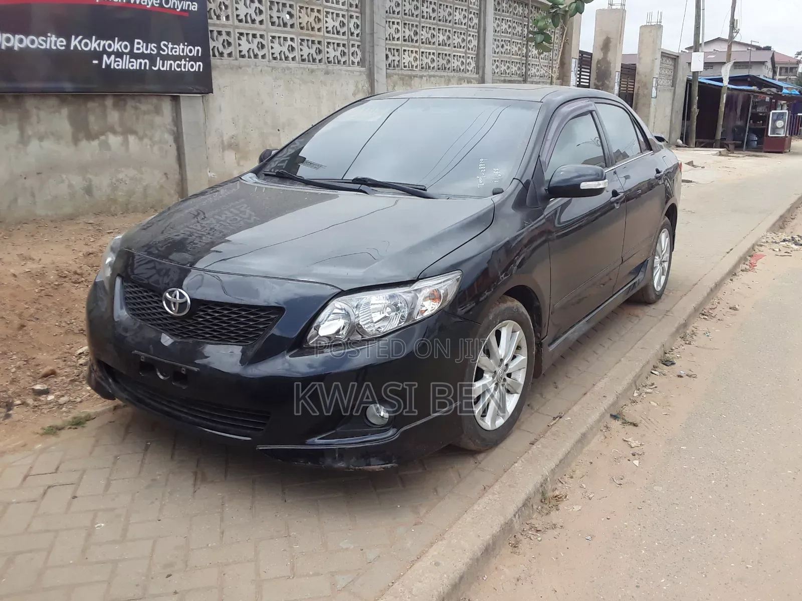 Toyota Corolla 2010 Black
