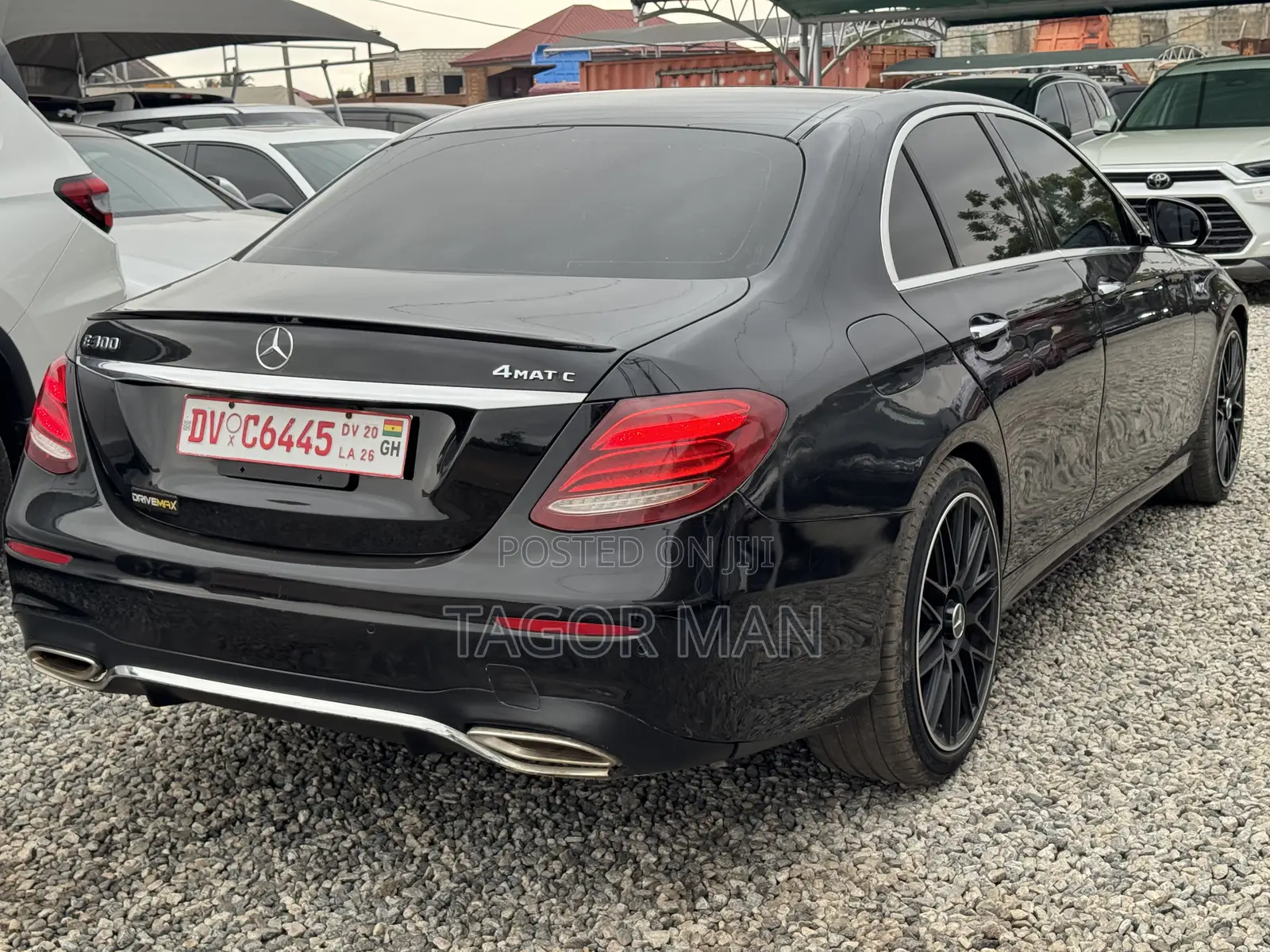 Mercedes-Benz E300 2018 Black
