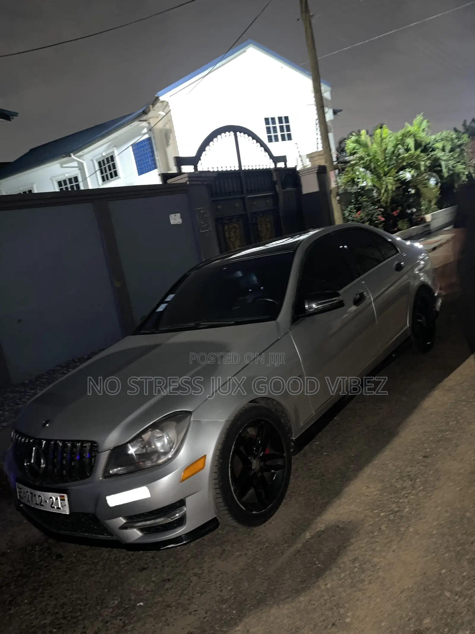 Mercedes-Benz C250 2012