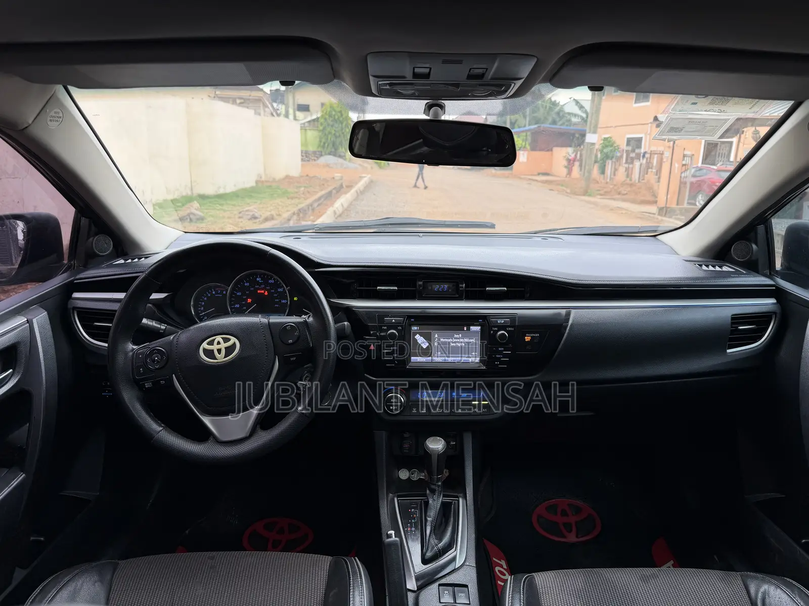 Toyota Corolla L 4dr Sedan (1.8L 4cyl 4A) 2014 Black