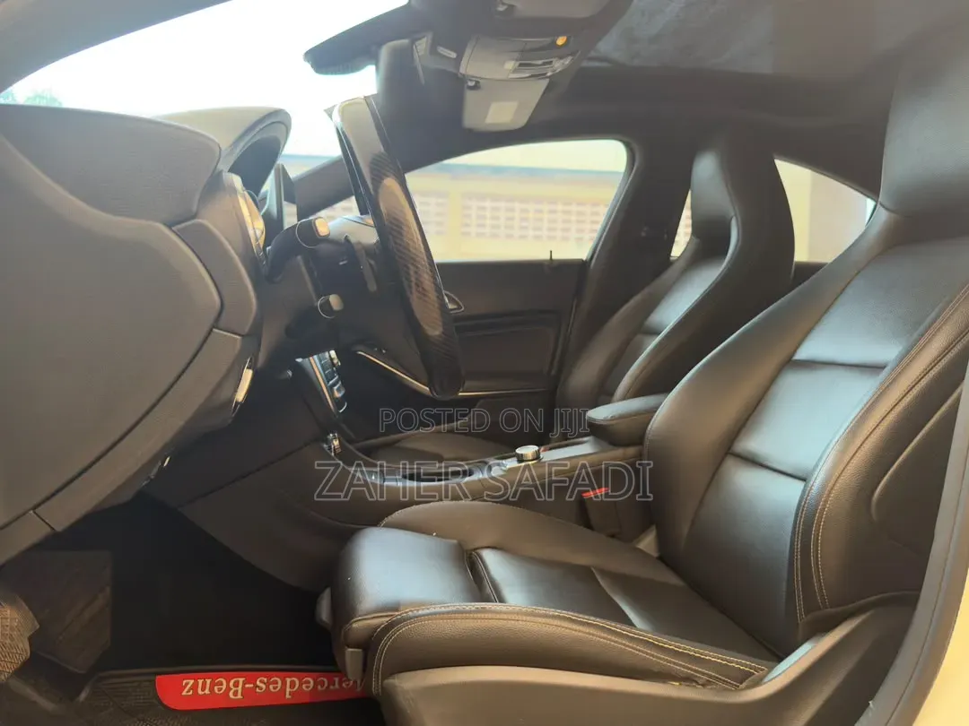 Mercedes-Benz CLA-Class 2018 White