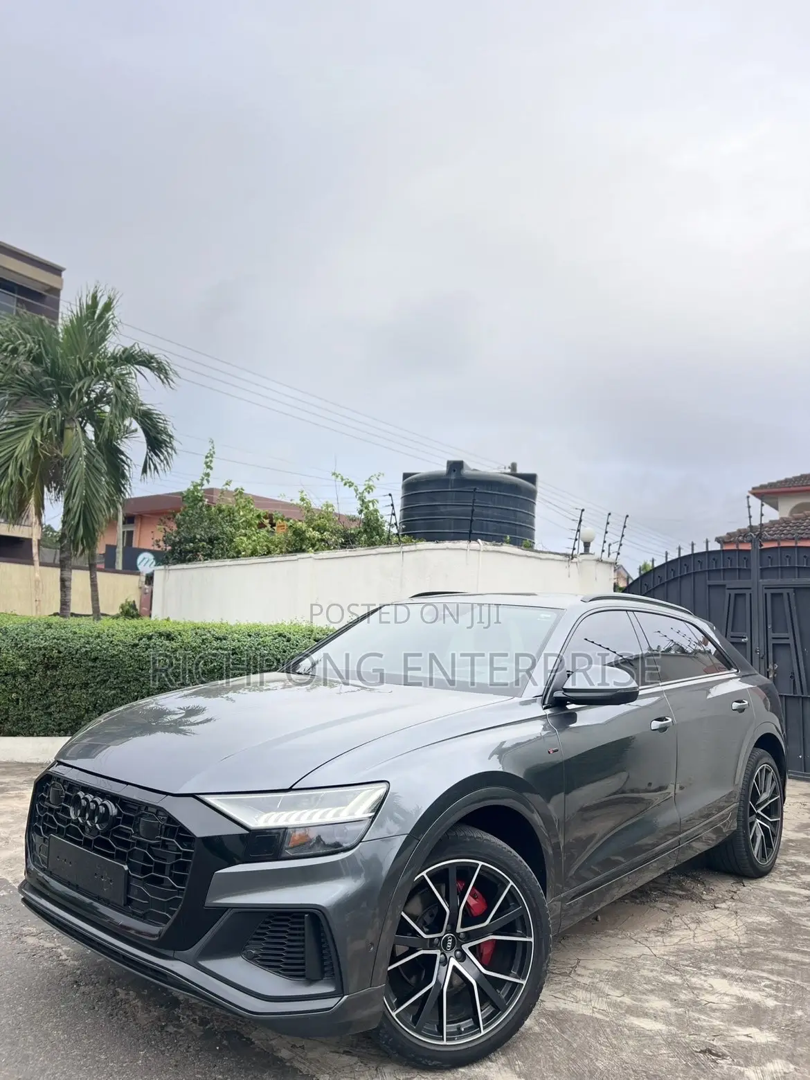 Audi Q8 55 Premium AWD quattro 2020 Gray