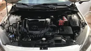 Toyota Yaris iA 1.5 FWD 2016 White