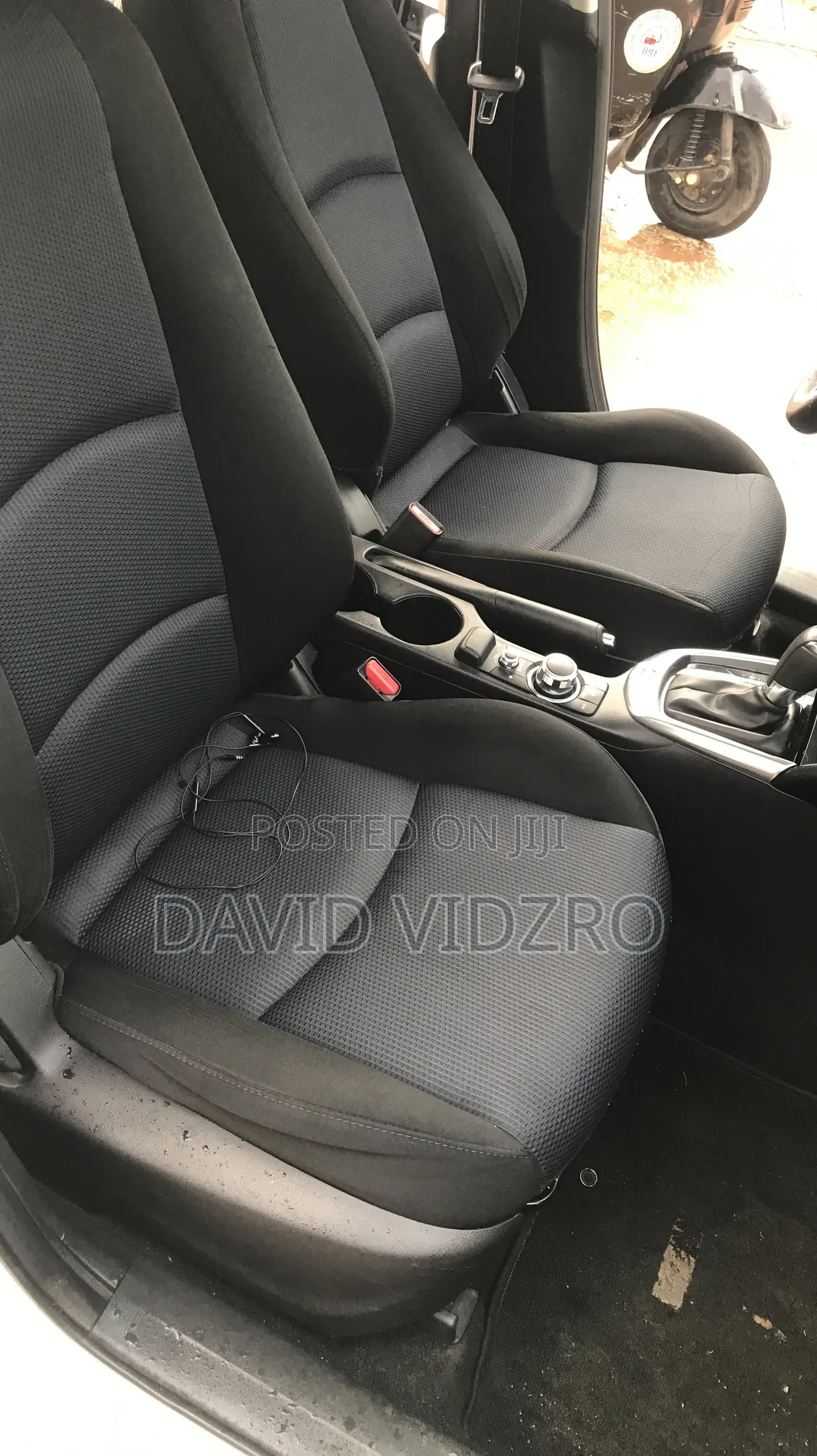 Toyota Yaris iA 1.5 FWD 2016 White