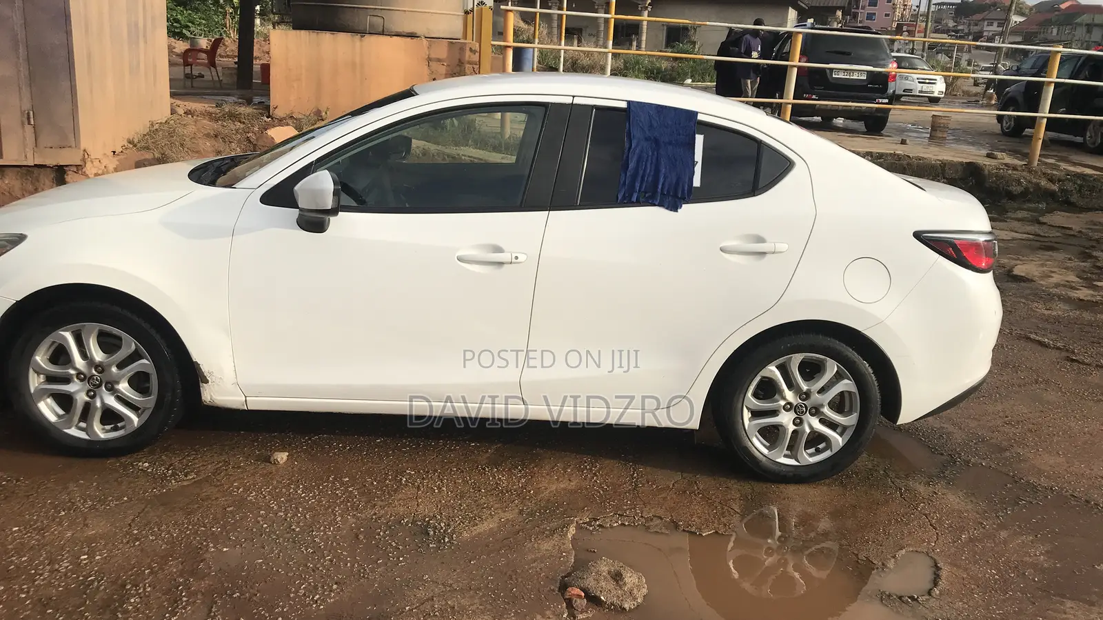 Toyota Yaris iA 1.5 FWD 2016 White