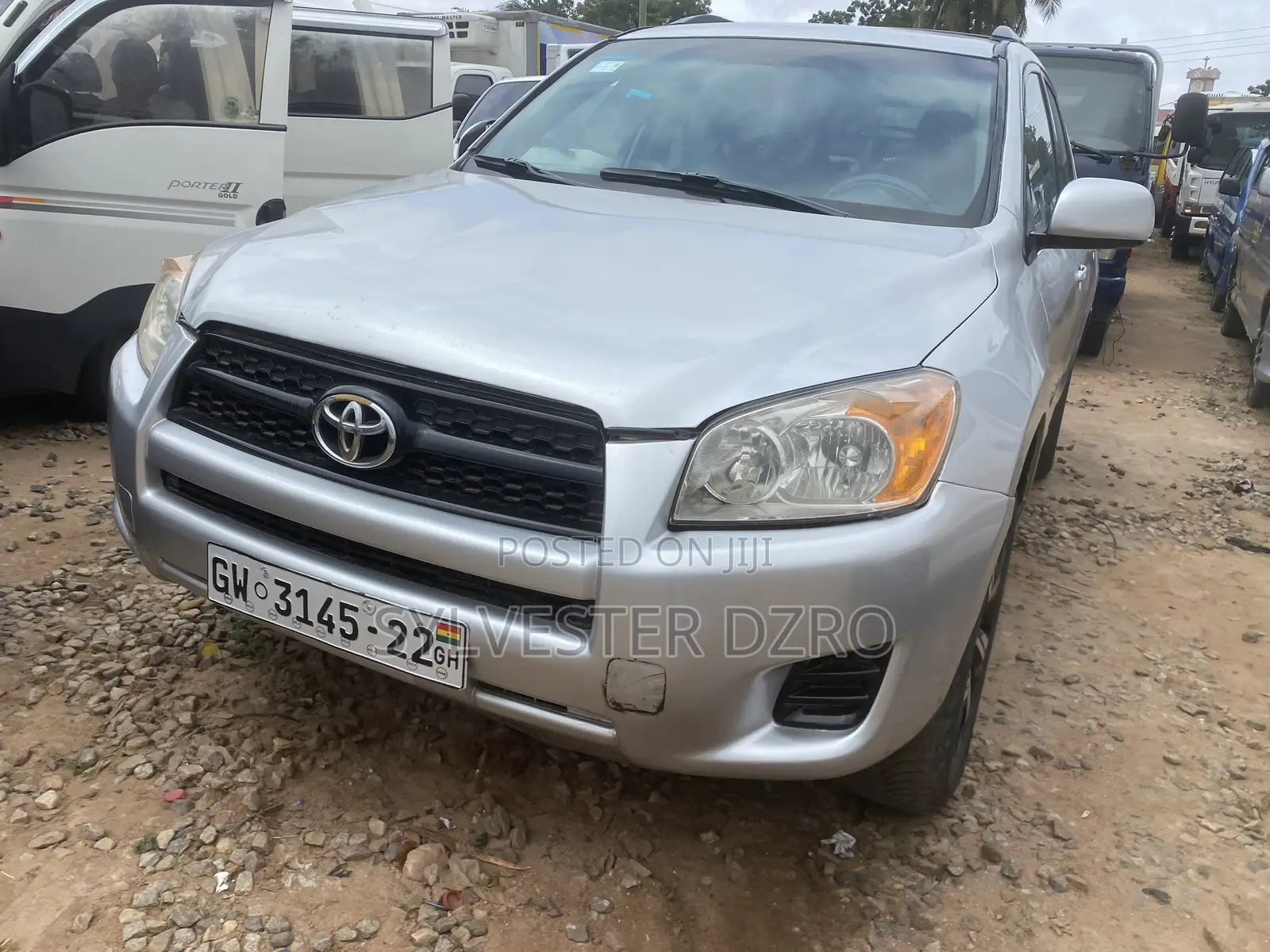 Toyota RAV4 2012 Silver