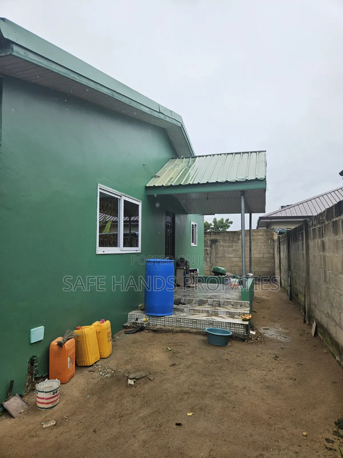 3bdrm House in Accra Metropolitan for sale