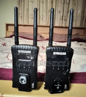 Hollyland Mars 400s Wireless Video Transmitter and Receiver