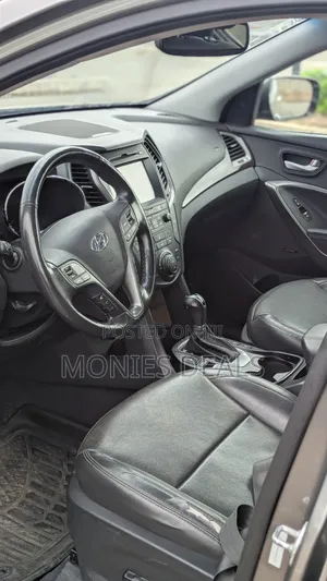 Hyundai Santa Fe 2017 Gray