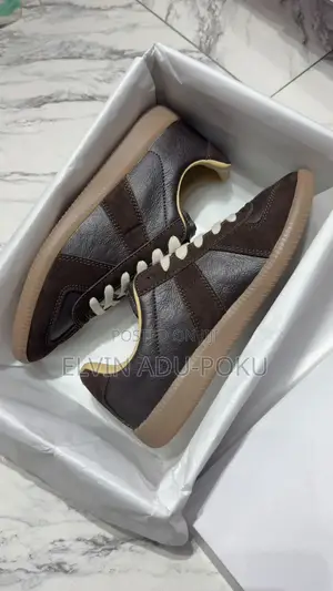 Maison Margiela Leather Trainers in Different Colours , Swipe >>