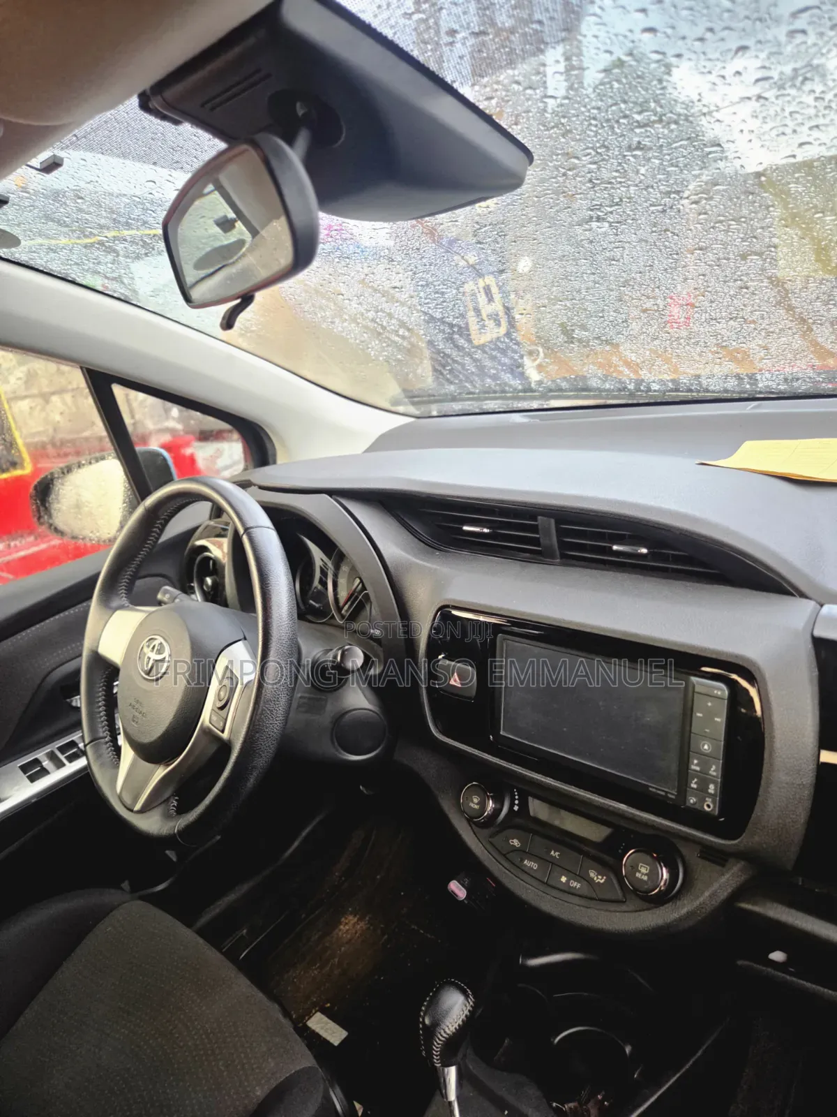 Toyota Vitz 1.3 AWD 3dr 2015 Blue