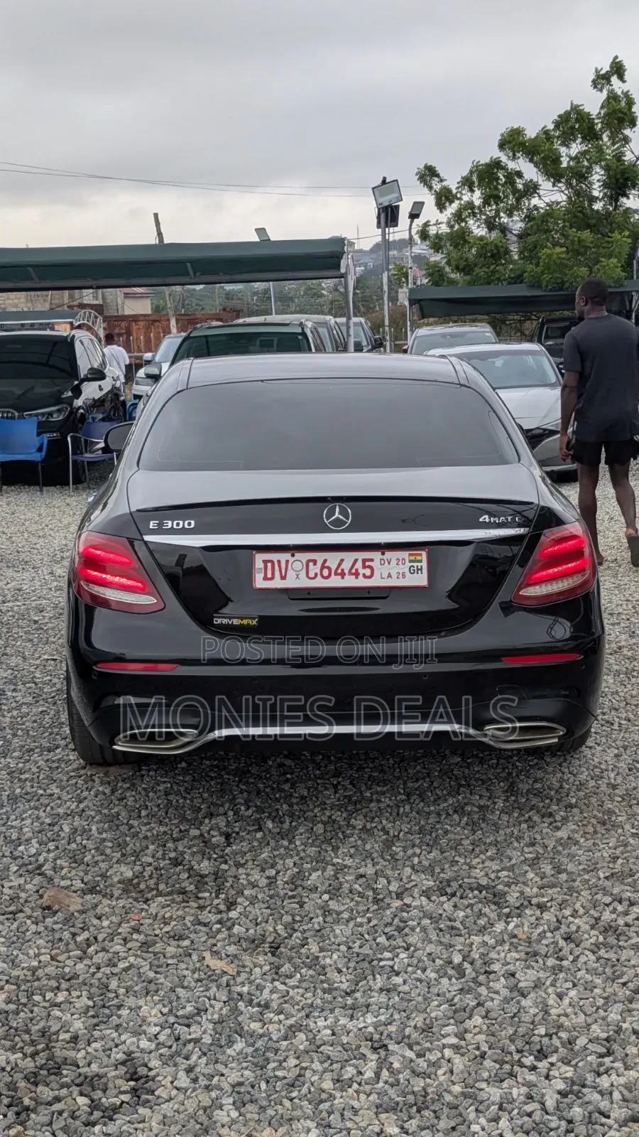 Mercedes-Benz E300 2017 Black