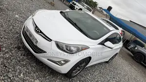 Hyundai Elantra 2015 White