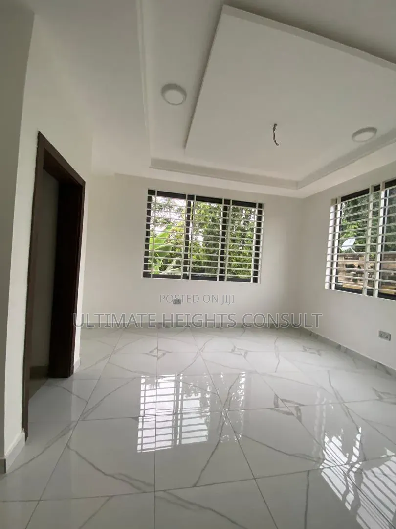 4bdrm House in Achimota, CFC Estates for sale