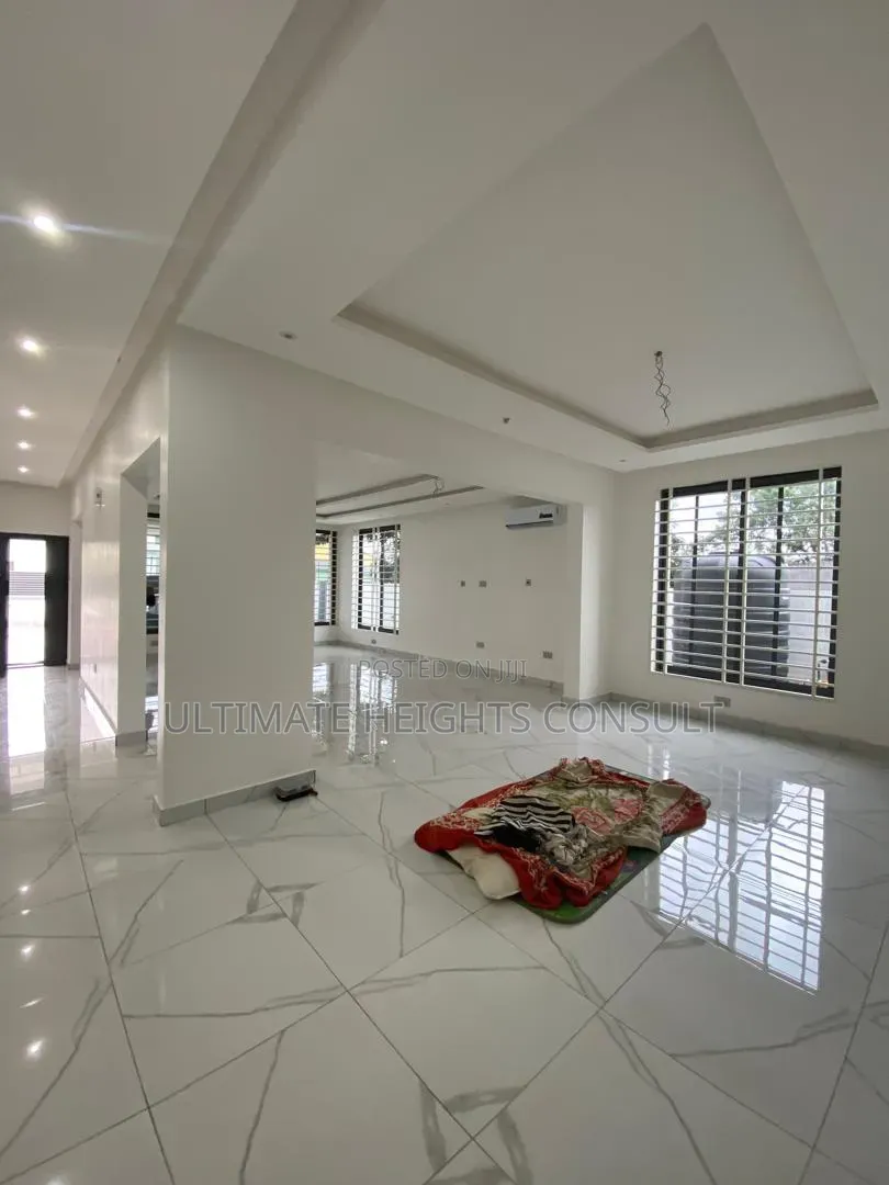 4bdrm House in Achimota, CFC Estates for sale