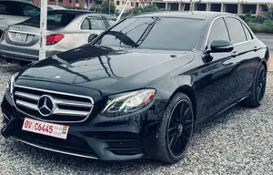 Mercedes-Benz E300 2017 Black