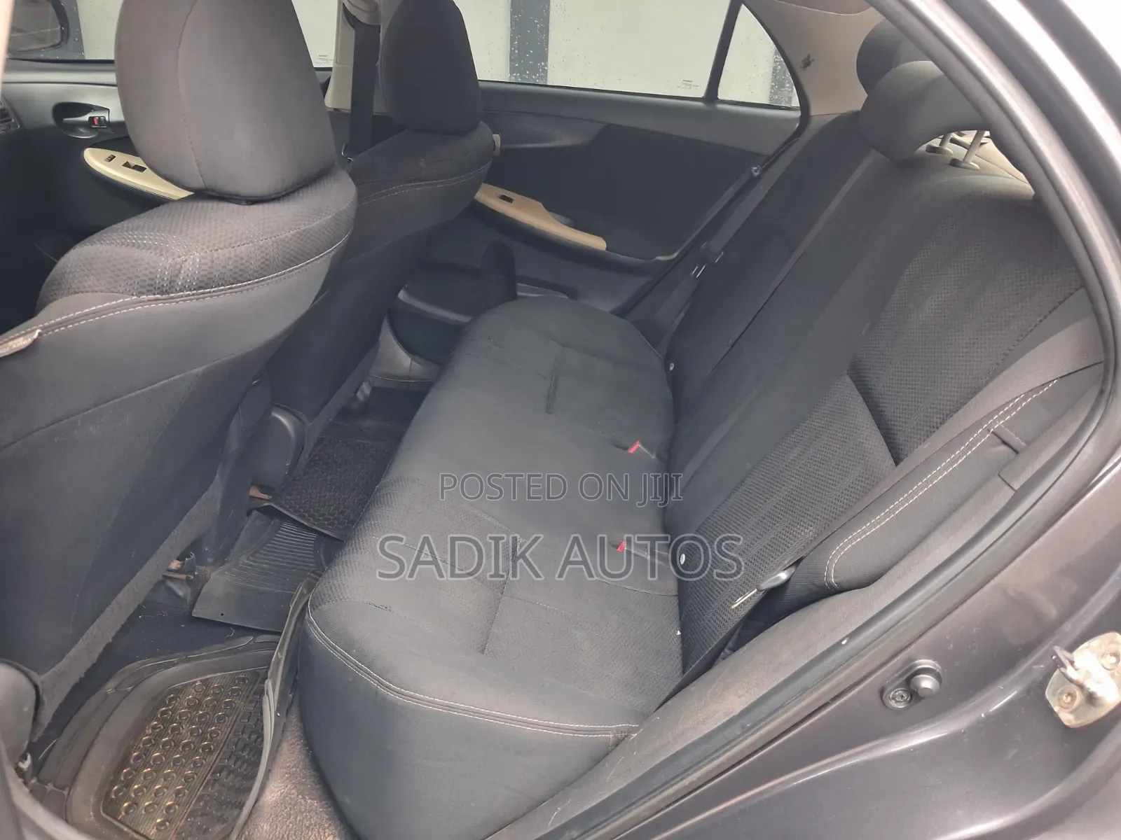Toyota Corolla 2013 Gray