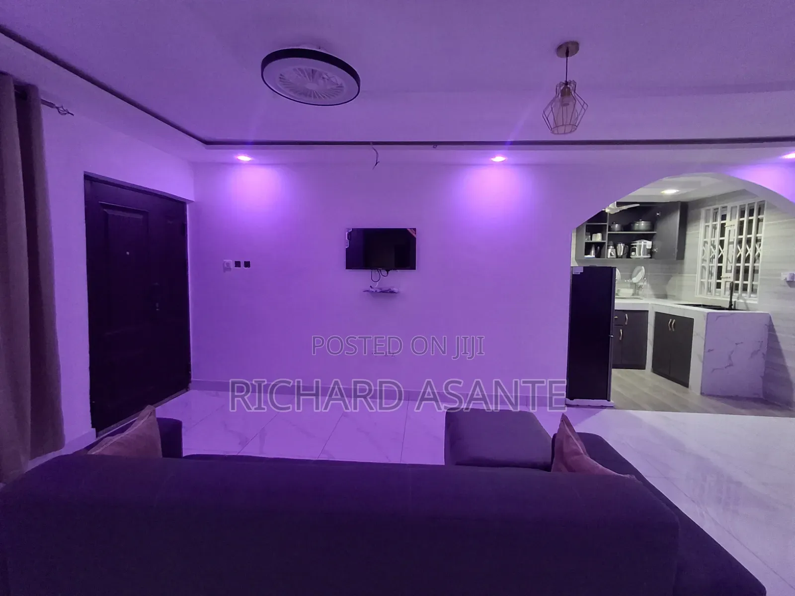 Executive 2 Bedroom Airbnb Apartment at Pokuase Fise