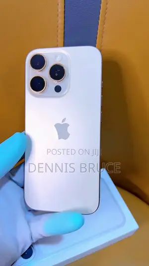 Apple iPhone 16 Pro 512 GB Gold