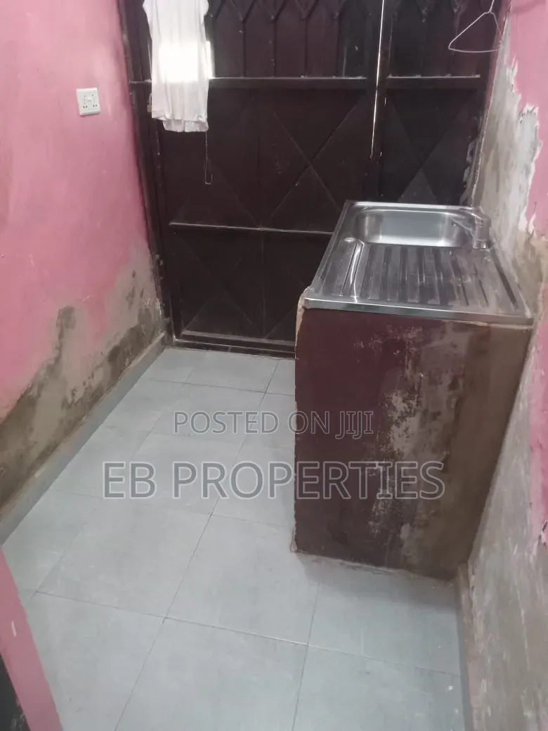1bdrm House in Taifa, Station Area for rent
