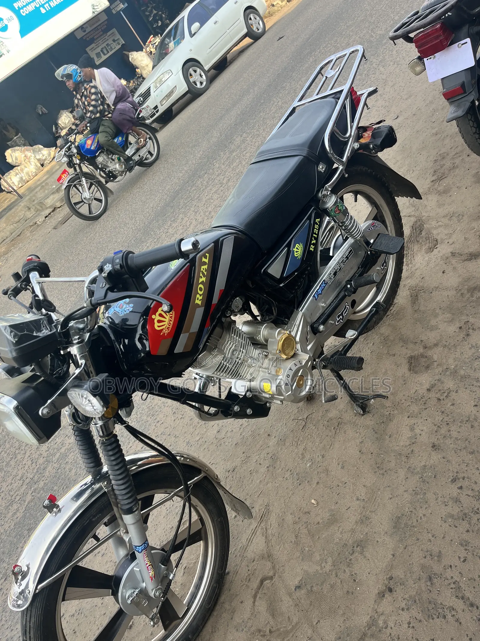 New Royal RY125 2026 Black