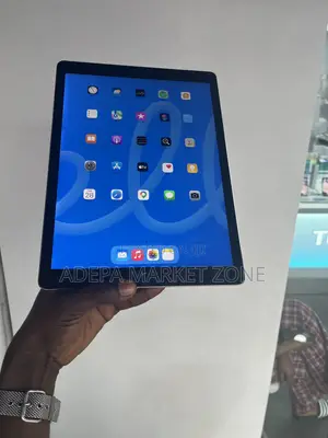 Apple iPad Pro 12.9 (2017) 64 GB Silver