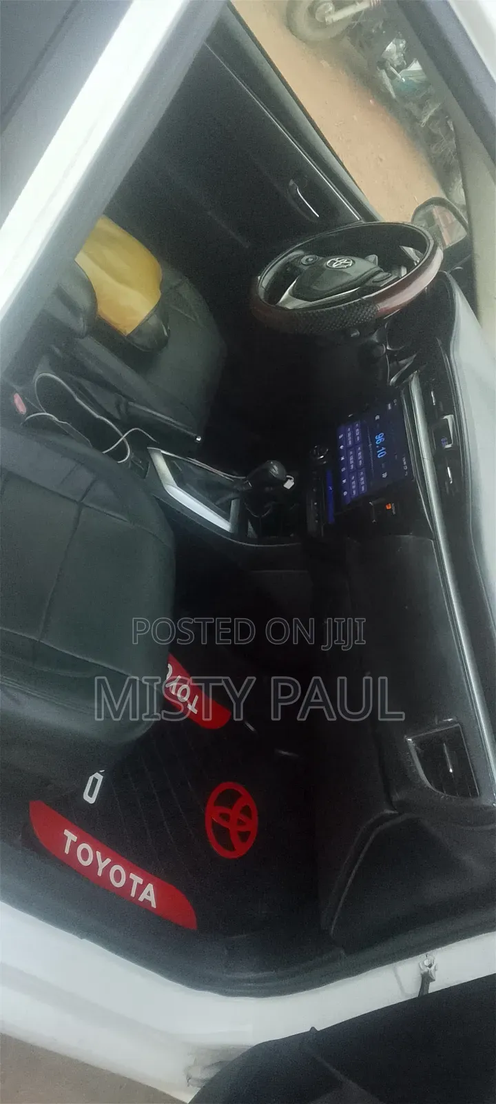 Toyota Corolla 2014 White