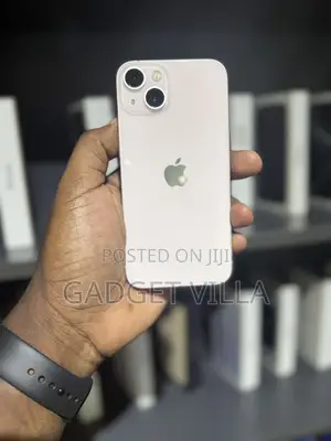 Apple iPhone 13 128 GB Pink
