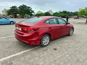 Hyundai Elantra 2017 Red