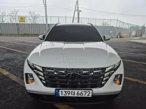 Hyundai Tucson SE 2023 White