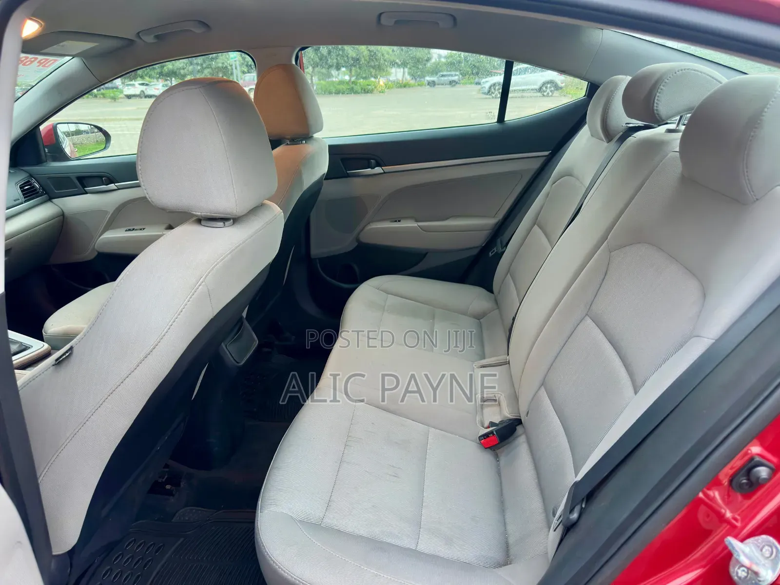 Hyundai Elantra 2017 Red