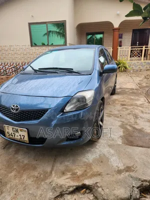 Toyota Yaris 2008 Gray