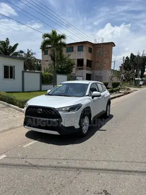 Toyota Corolla Cross 2025 White