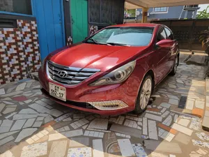Hyundai Sonata 2014 Red
