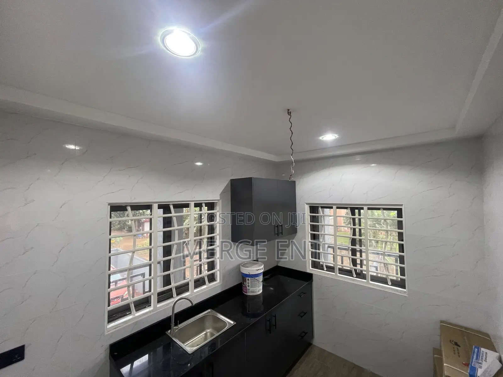 2bdrm Apartment in Old Ashomang for rent