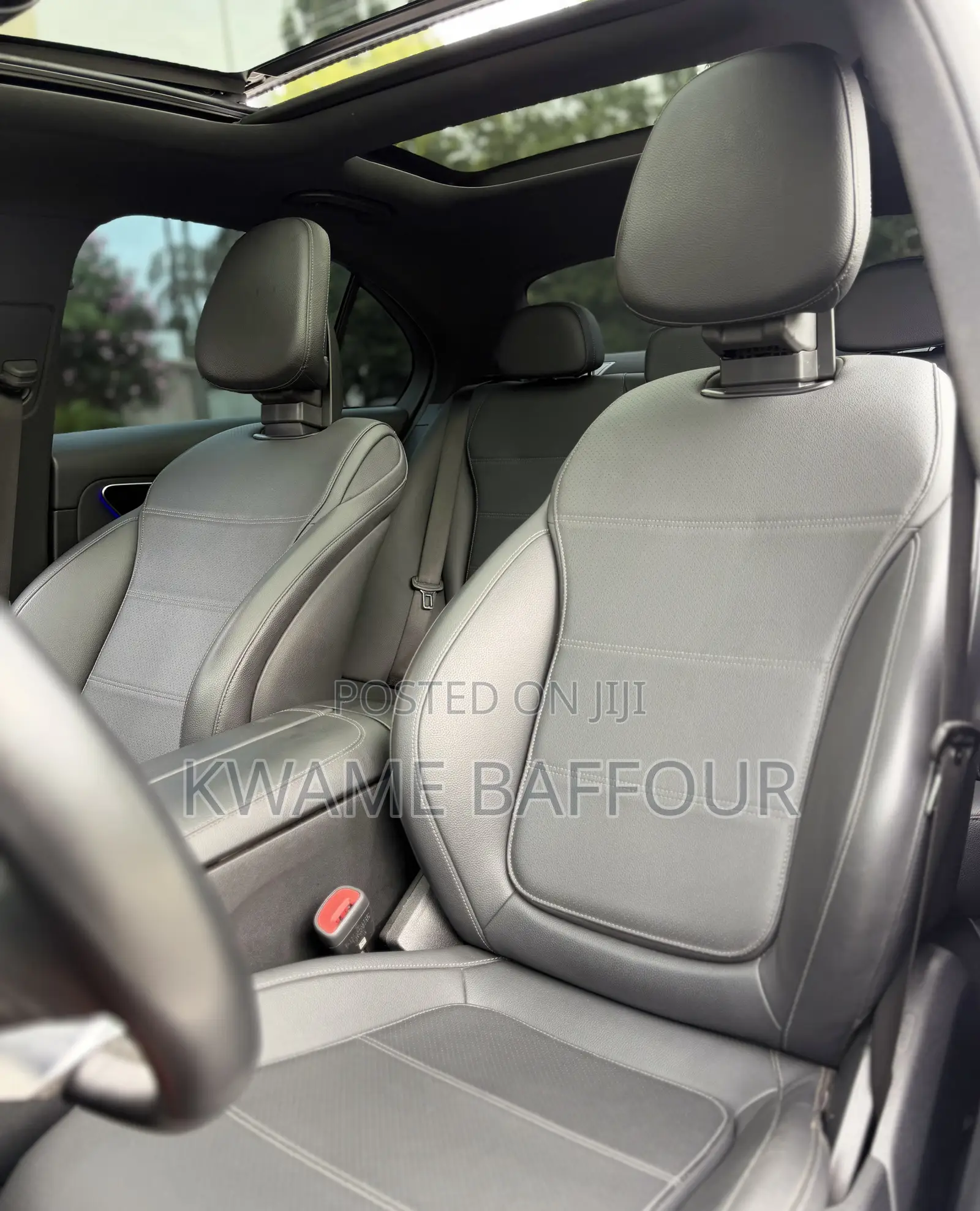 Mercedes-Benz C300 2024 White