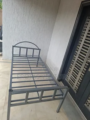 Single Metal Bed