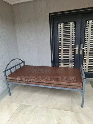 Single Metal Bed