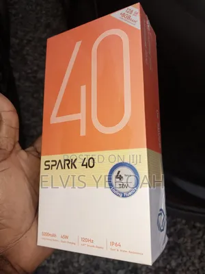 New Tecno Spark 40 256 GB Silver