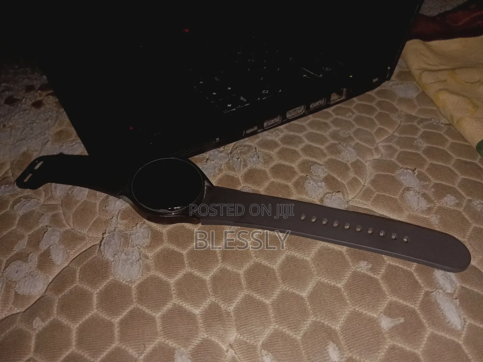 Samsung Galaxy Watch 6 With Screen Protector Going for a Cool Price