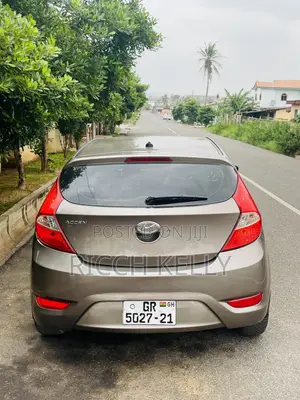 Hyundai Accent 2013 Brown