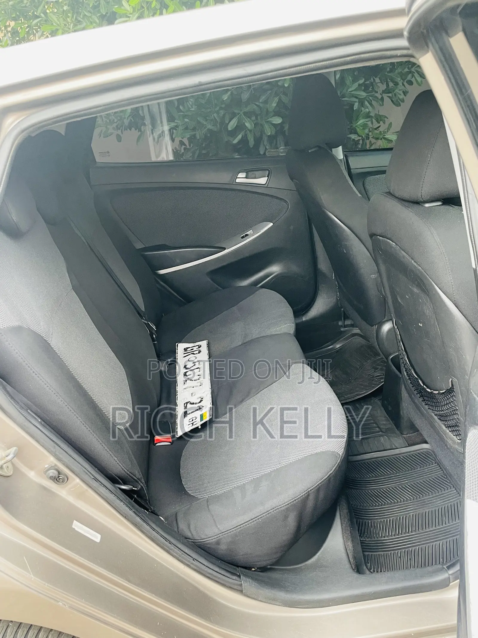 Hyundai Accent 2013 Brown