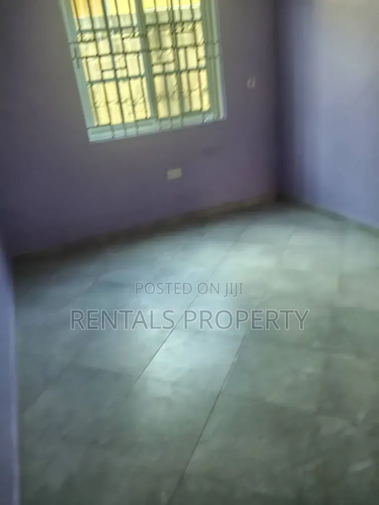 1bdrm Block of Flats in Pentecost for rent