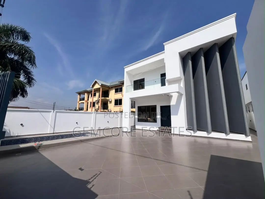 4bdrm House in Ashaley Botwe for rent