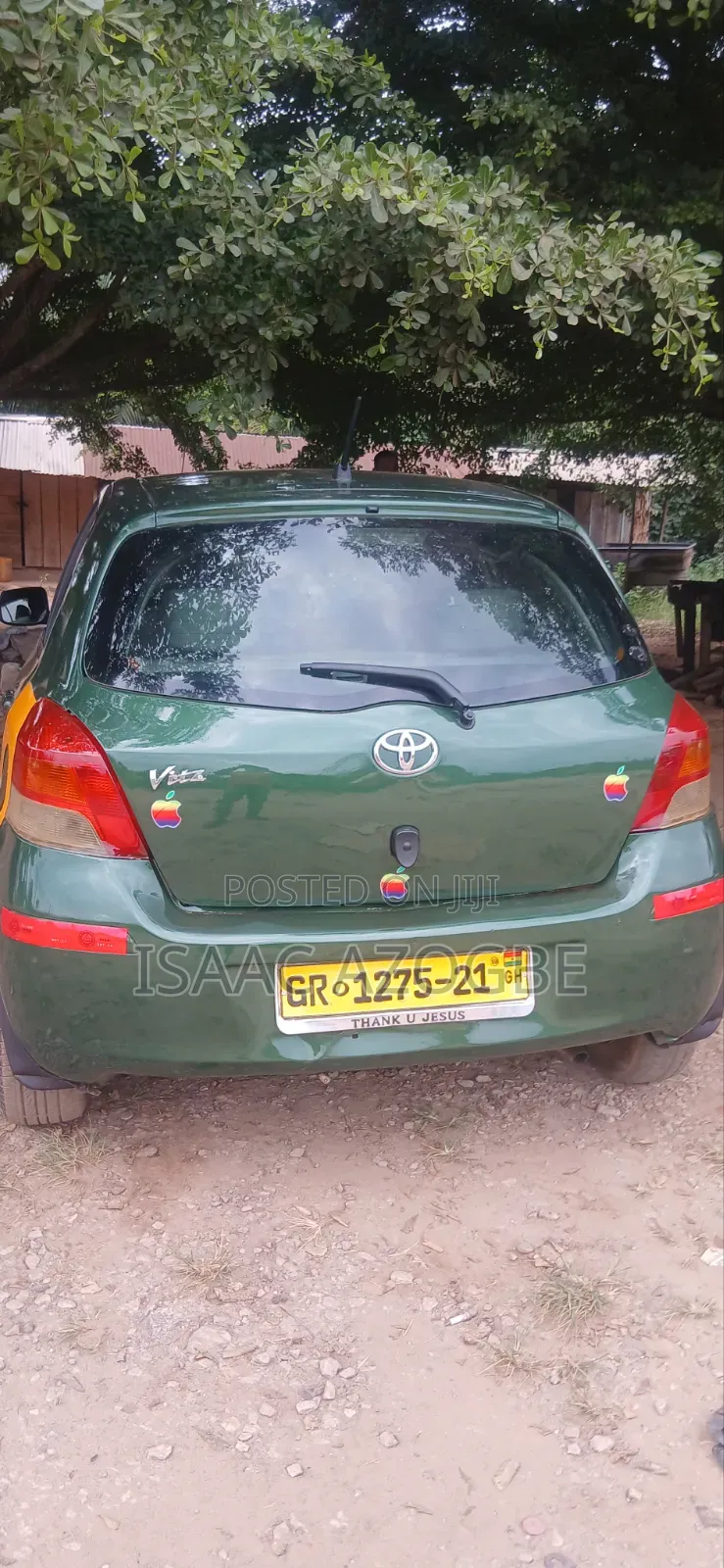 Toyota Vitz 2010 Green