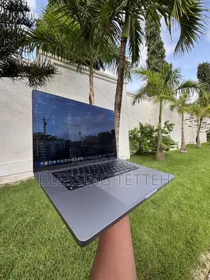 Laptop Apple MacBook Pro 2023 M2 Pro 32GB Apple M2 SSD 1T