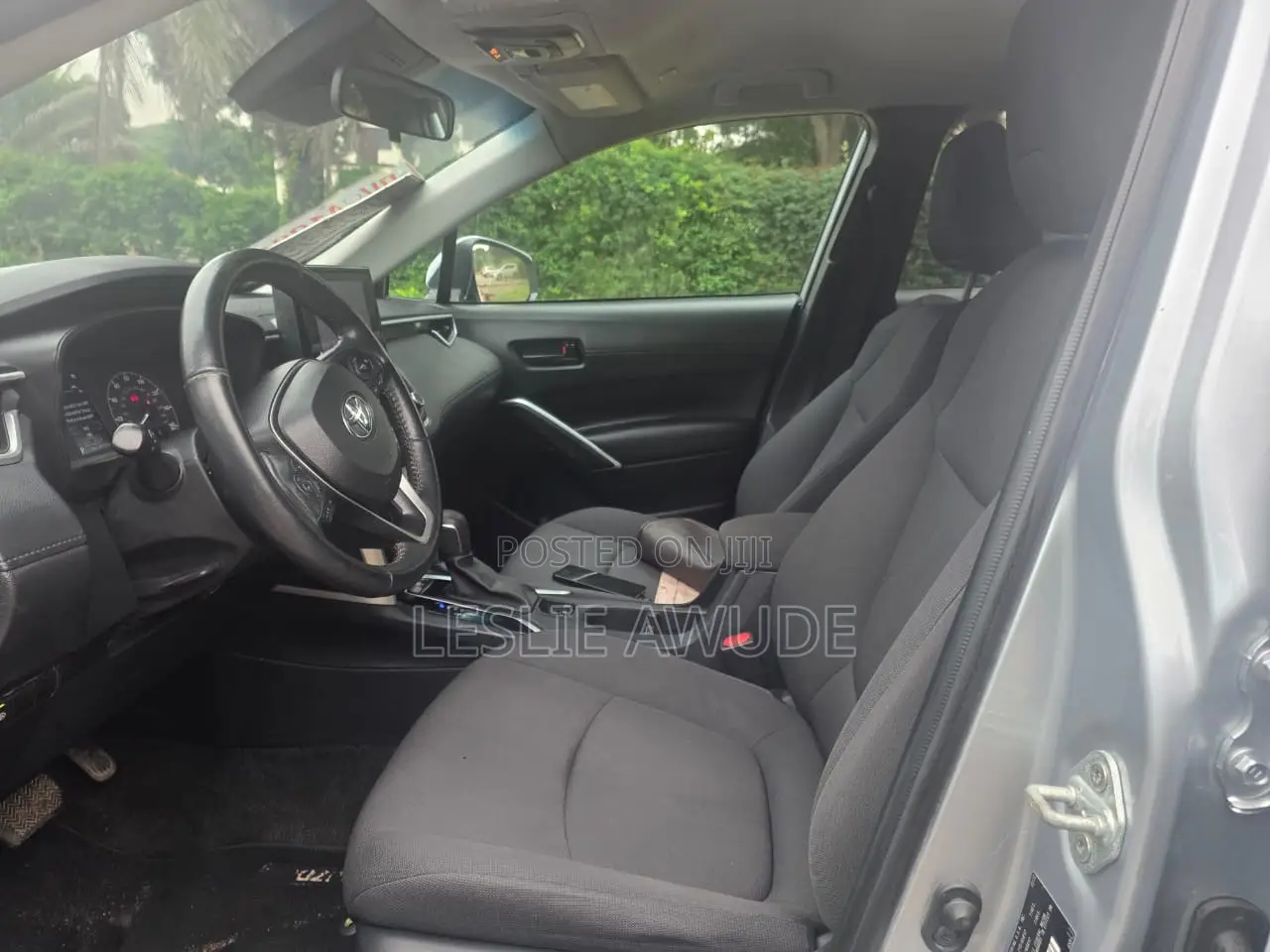 Toyota Corolla Cross LE AWD 2023 Silver
